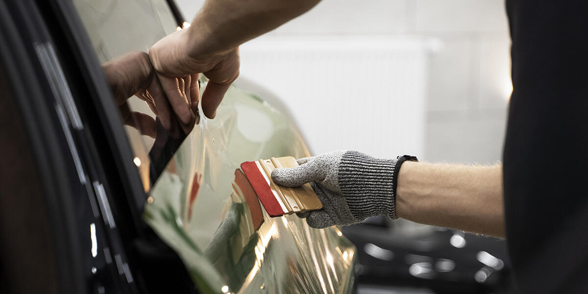 can you wrap a car with dents